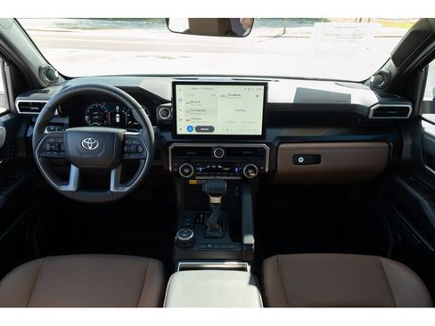 Used 2026 Toyota 4Runner Limited image 35