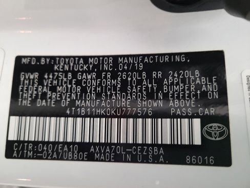 Used 2019 Toyota Camry SE w/ Carpet Mat Package FWD image 33