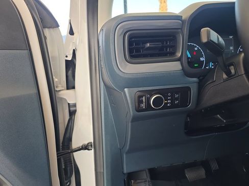 Used 2024 Ford Maverick XLT w/ XLT Luxury Package FWD image 17