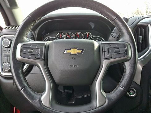 Used 2021 Chevrolet Silverado 2500 LT w/ Convenience Package image 16