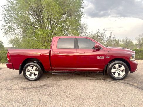 Used 2015 RAM 1500 Sport w/ Sport Premium Group AWD/4WD image 3