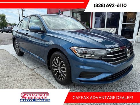 Used 2019 Volkswagen Jetta SE FWD image 1