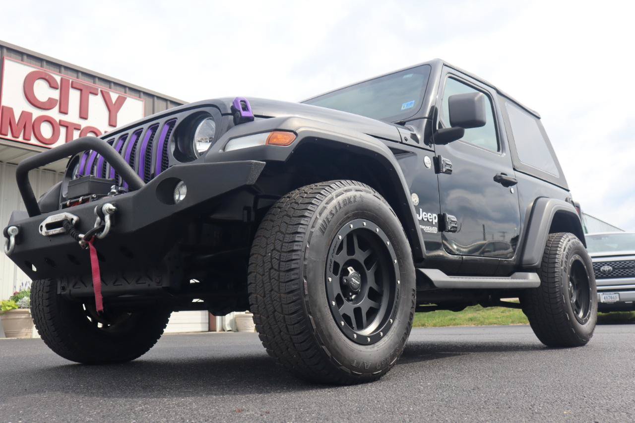 Used 2020 Jeep Wrangler Sport AWD/4WD image 16