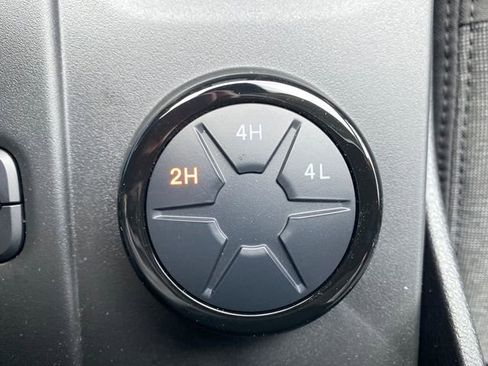 New 2025 Ford Ranger XLT w/ Black Appearance Package image 30