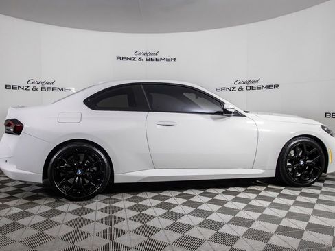 Used 2025 BMW 230i 230i w/ M Sport Package image 13