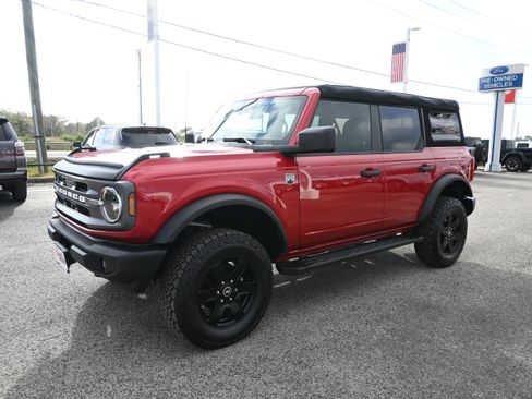 Used 2021 Ford Bronco Big Bend image 7