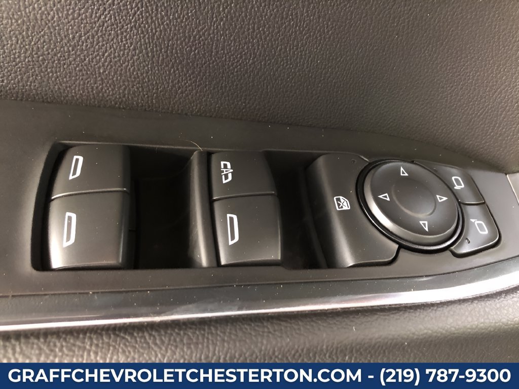 Used 2025 Chevrolet Silverado 1500 LT Trail Boss w/ Convenience Package II AWD/4WD image 35