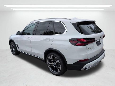 New 2026 BMW X5 xDrive40i w/ Premium Package AWD/4WD image 6
