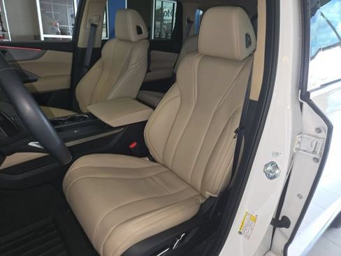 Certified 2025 Acura MDX FWD w/ Technology Package image 11
