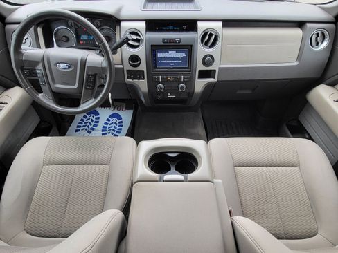Used 2010 Ford F150 XLT image 14