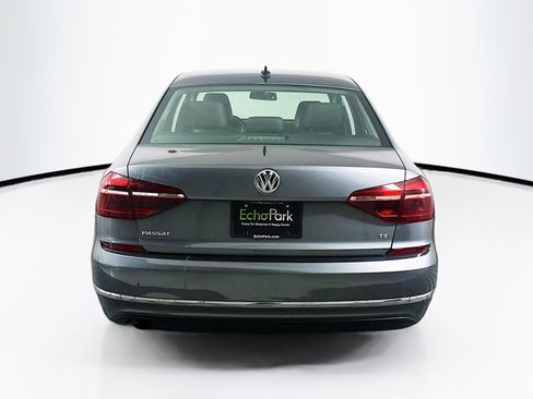Used 2019 Volkswagen Passat 2.0T Wolfsburg FWD image 7