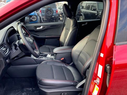 New 2026 Ford Escape ST-Line w/ Cold Weather Package image 7