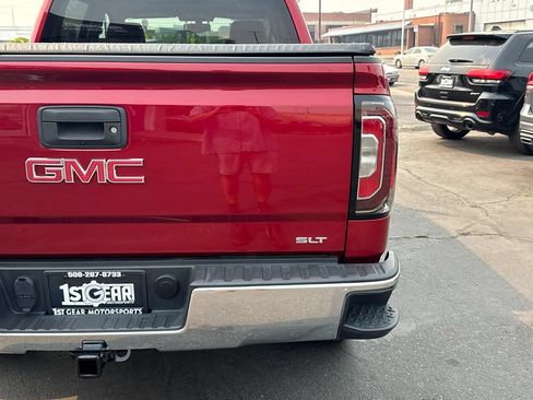 Used 2018 GMC Sierra 1500 SLT w/ SLT Premium Package AWD/4WD image 11