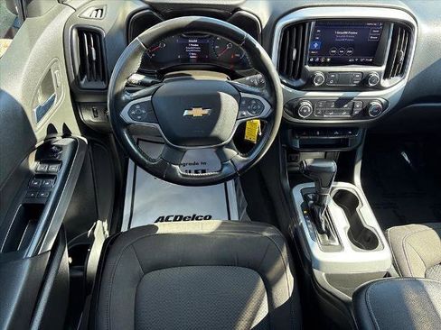 Used 2020 Chevrolet Colorado LT image 6