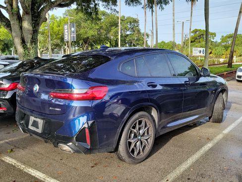 Used 2022 BMW X4 xDrive30i w/ M Sport Package 2 AWD/4WD image 5