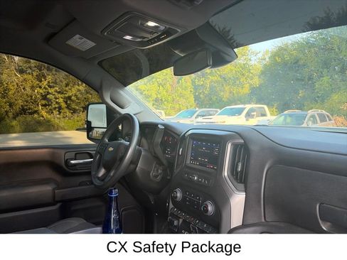 Used 2025 Chevrolet Silverado 2500 Custom w/ Custom Value Package AWD/4WD image 12