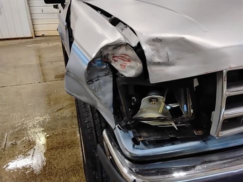 Used 1990 Ford Bronco II 4WD image 14