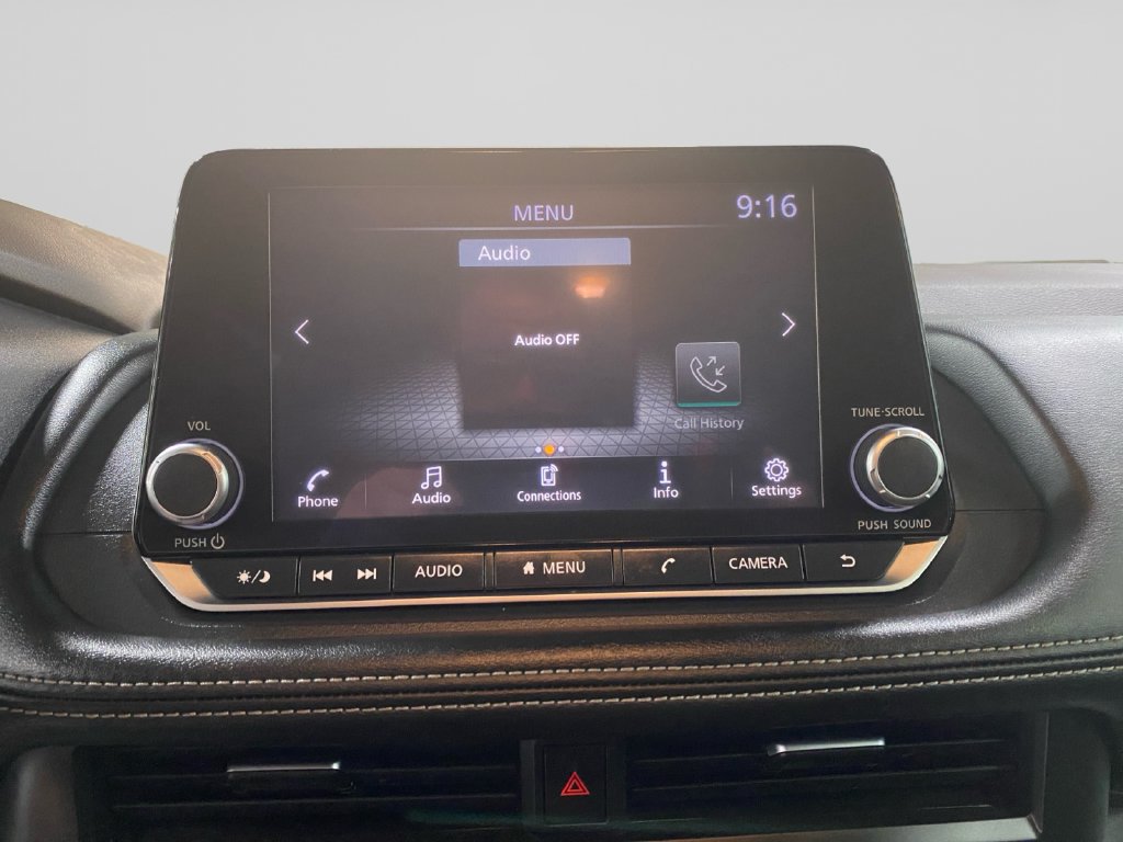 Used 2023 Nissan Rogue S AWD/4WD image 27