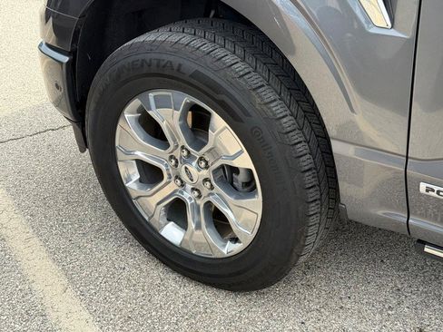 Certified 2022 Ford F150 Platinum w/ Equipment Group 701A High image 15