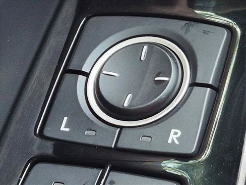 Used 2025 Lexus IS 350 F Sport w/ Accessory Package RWD image 15