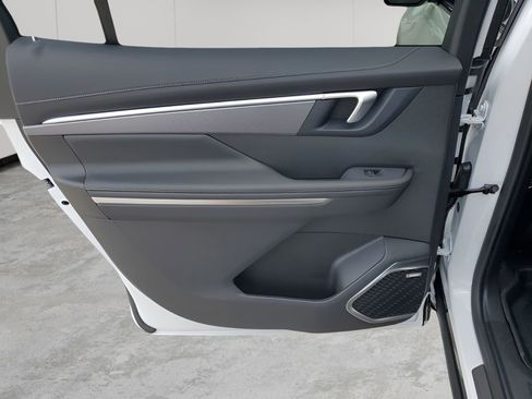 New 2026 Buick Enclave Sport Touring w/ Power Package image 17