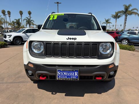 Used 2023 Jeep Renegade Trailhawk AWD/4WD image 2