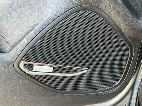 Used 2024 Buick Envision Preferred AWD/4WD image 23