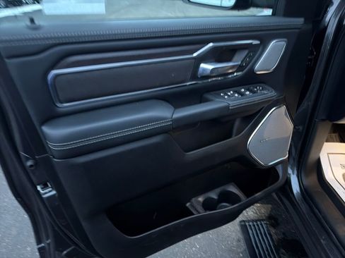 New 2026 RAM 1500 Laramie AWD/4WD image 10