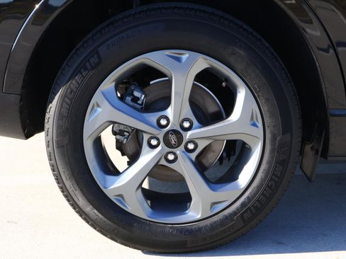 Used 2023 Ford Escape ST-Line image 8