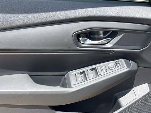 Used 2025 Honda Accord SE image 10