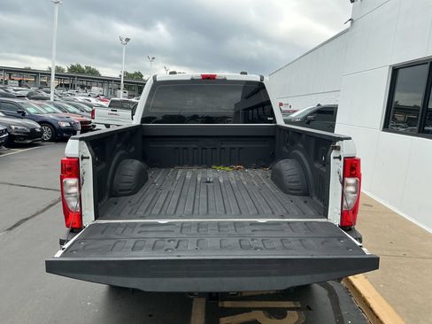 Used 2020 Ford F250 XL w/ Power Equipment Group AWD/4WD image 25