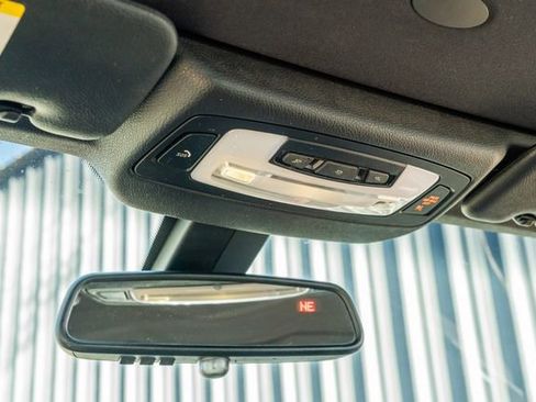 Used 2017 BMW 430i Convertible image 22