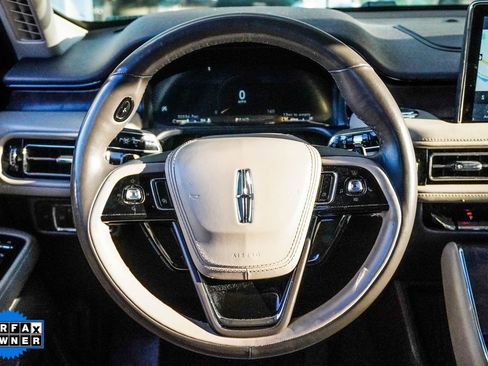 Used 2023 Lincoln Aviator Reserve w/ Equipment Group 201A image 13