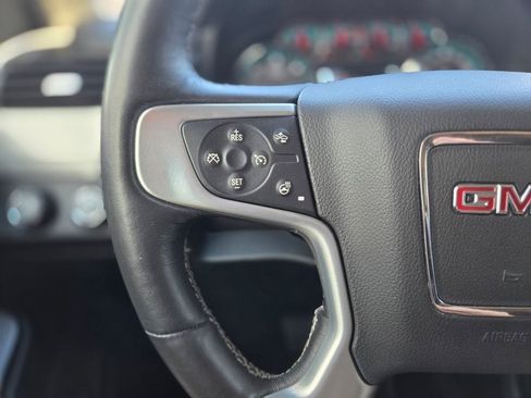 Used 2018 GMC Yukon XL SLT w/ Premium Edition AWD/4WD image 20