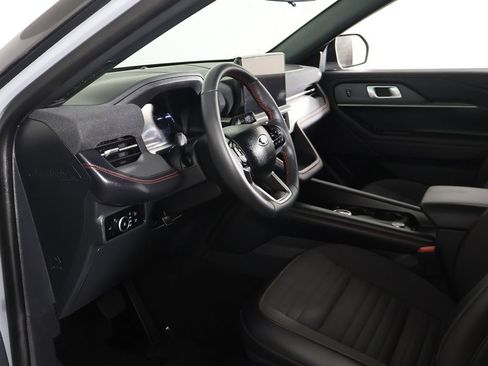 Used 2026 Ford Explorer ST-Line AWD/4WD image 24