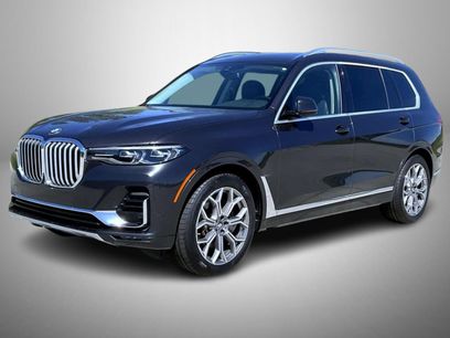Used 2021 BMW X7 xDrive40i w/ Premium Package 2