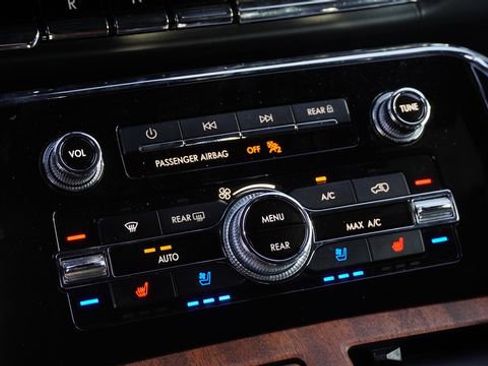 Used 2023 Lincoln Navigator Black Label image 28