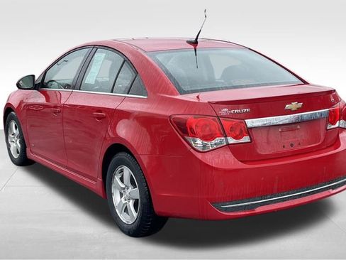 Used 2012 Chevrolet Cruze LT w/ RS Package FWD image 9