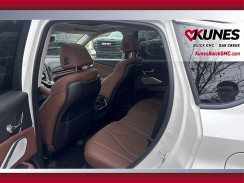 Used 2025 Acura RDX w/ Technology Package image 23