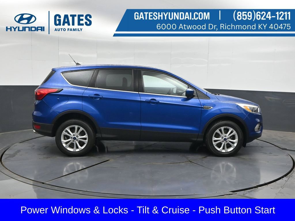 Used 2019 Ford Escape SE AWD/4WD image 3