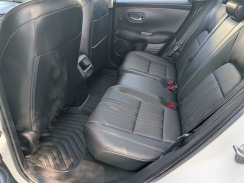 Used 2024 Honda HR-V EX-L image 25