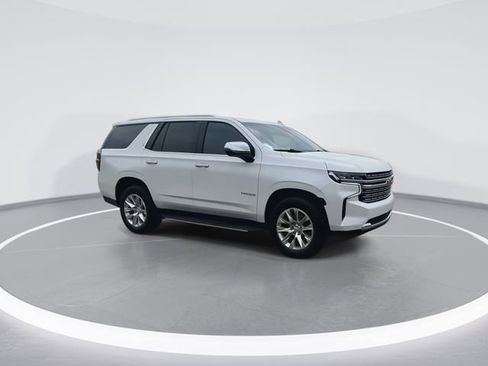 Used 2021 Chevrolet Tahoe Premier AWD/4WD image 2