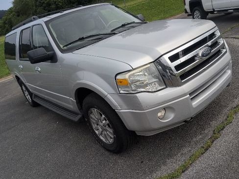 Used 2012 Ford Expedition EL XLT w/ Leather Seating Pkg AWD/4WD image 2
