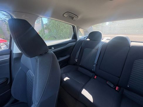 Used 2025 Kia K5 LXS image 38