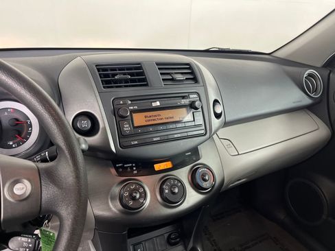 Used 2012 Toyota RAV4 4WD w/ Value Pkg image 24