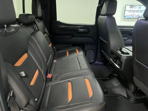 Used 2023 GMC Sierra 1500 AT4 w/ Technology Package AWD/4WD image 56