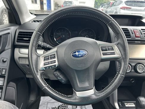 Used 2014 Subaru Forester 2.5i Touring AWD/4WD image 14