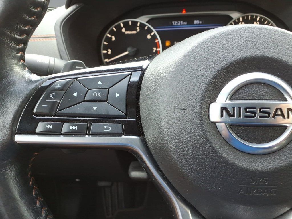 Used 2019 Nissan Altima 2.5 SR FWD image 17