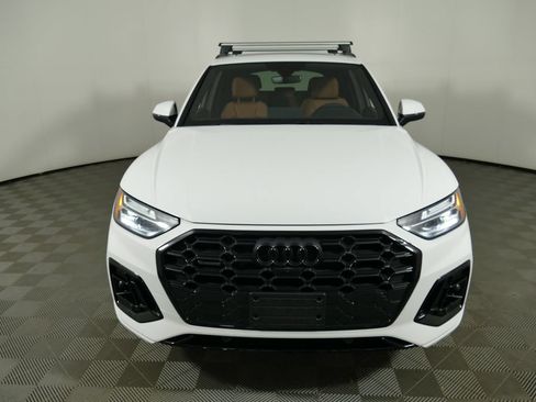 Used 2025 Audi Q5 e Premium Plus w/ Premium Plus Package AWD/4WD image 8