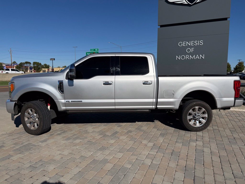 Used 2017 Ford F350 Platinum w/ Platinum Ultimate Package AWD/4WD image 2